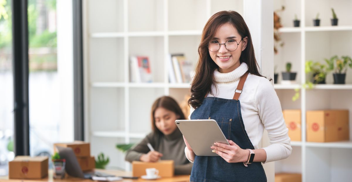 Monthly and quarterly accounting services for small businesses